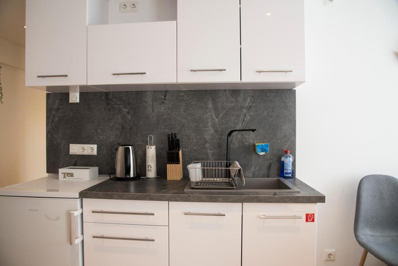 Schoene Ferienwohnung 54 M², Zentrumsnah, Kingbett Erfurt Exterior photo